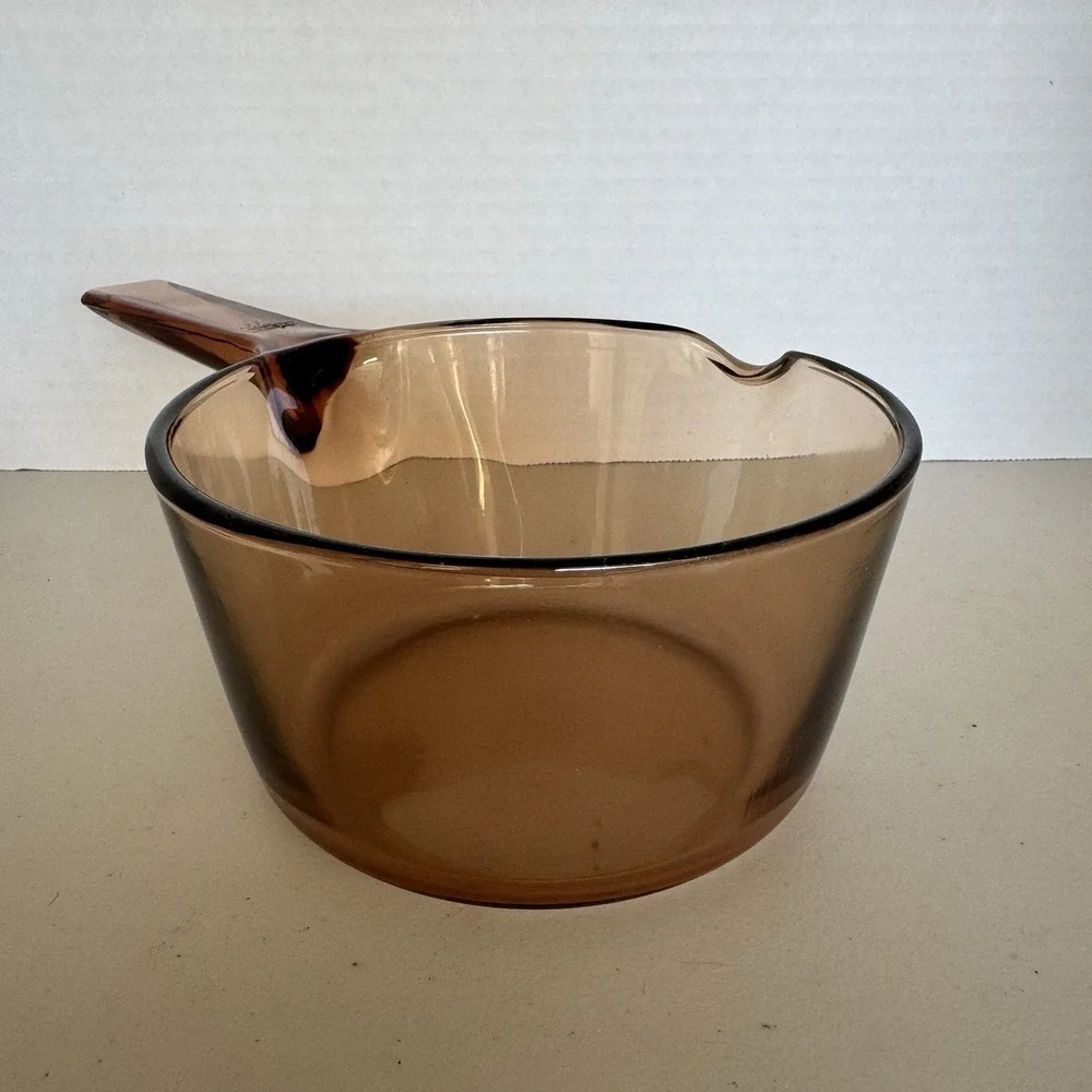 Visions Corning Sauce Pot 1L Brown Glass with Pour Spout Vintage USA